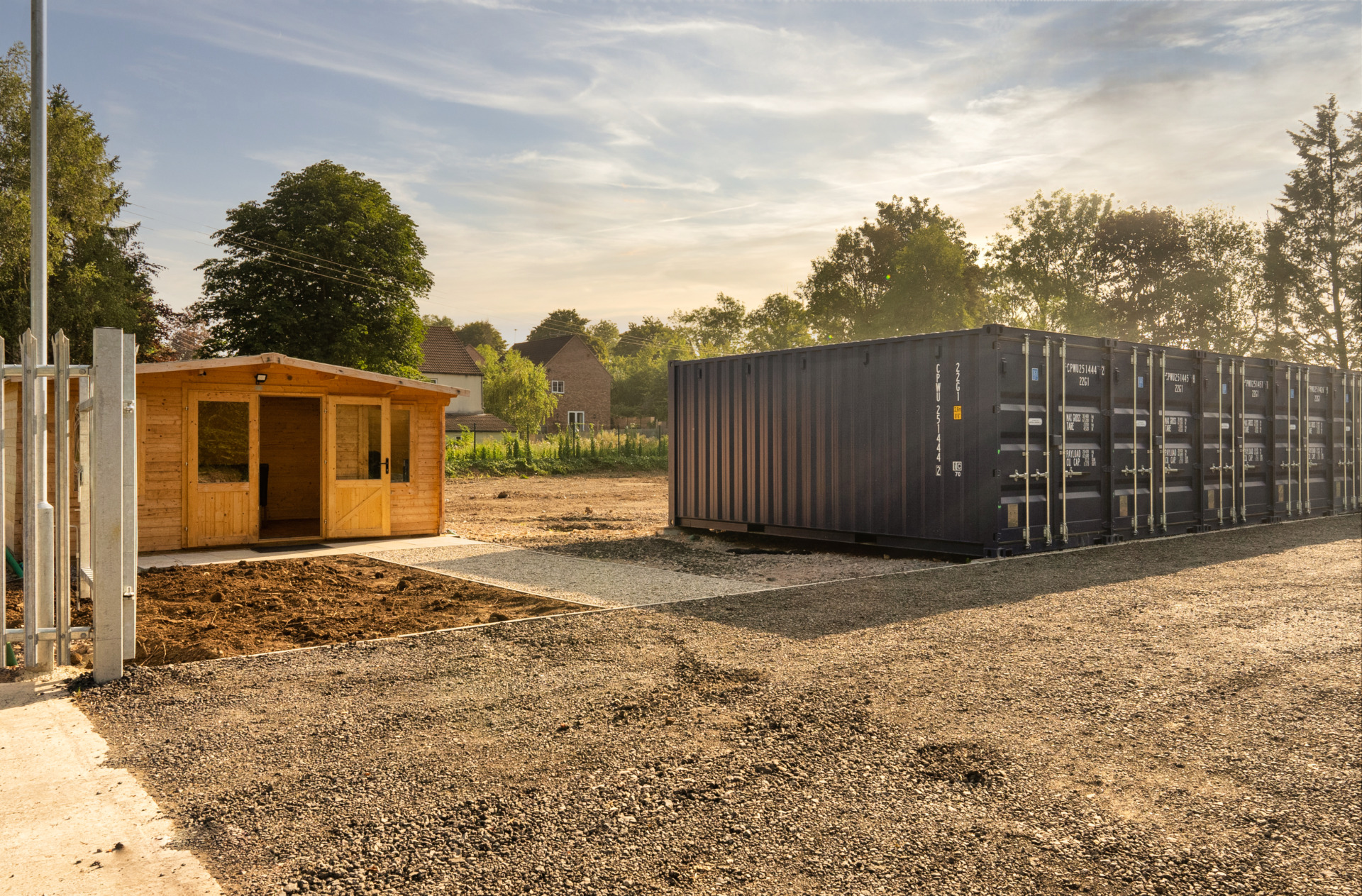 Image 14 storage containers 20ft gloucestershire newport