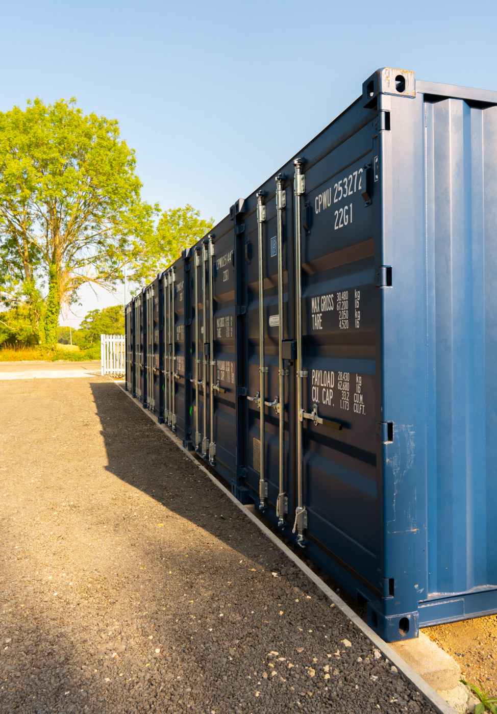 Image 25 storage containers 20ft gloucestershire newport